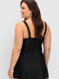 Haut de maillot de bain bon. b, c, d, e, f