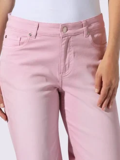 Jean 7/8 avec jambes larges et style usé trendy