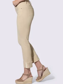 Jean 7/8 avec revers fixe et bordure crochetée