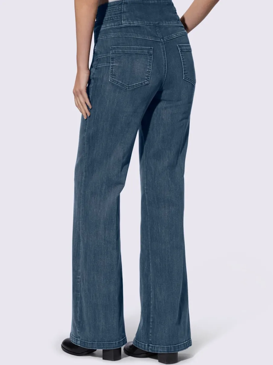 Jean bootcut effet push-up avec bride décorative latérale