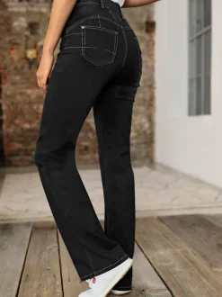Jean bootcut en coton cinq poches légèrement évasé