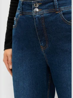 Jean bootcut taille étroite et cuisses fortes