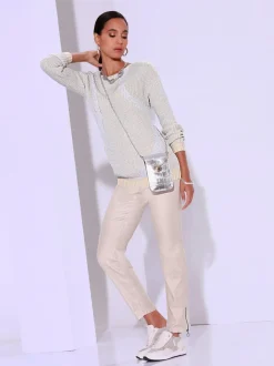 Jean cinq poches en coton extensible avec détails fentes