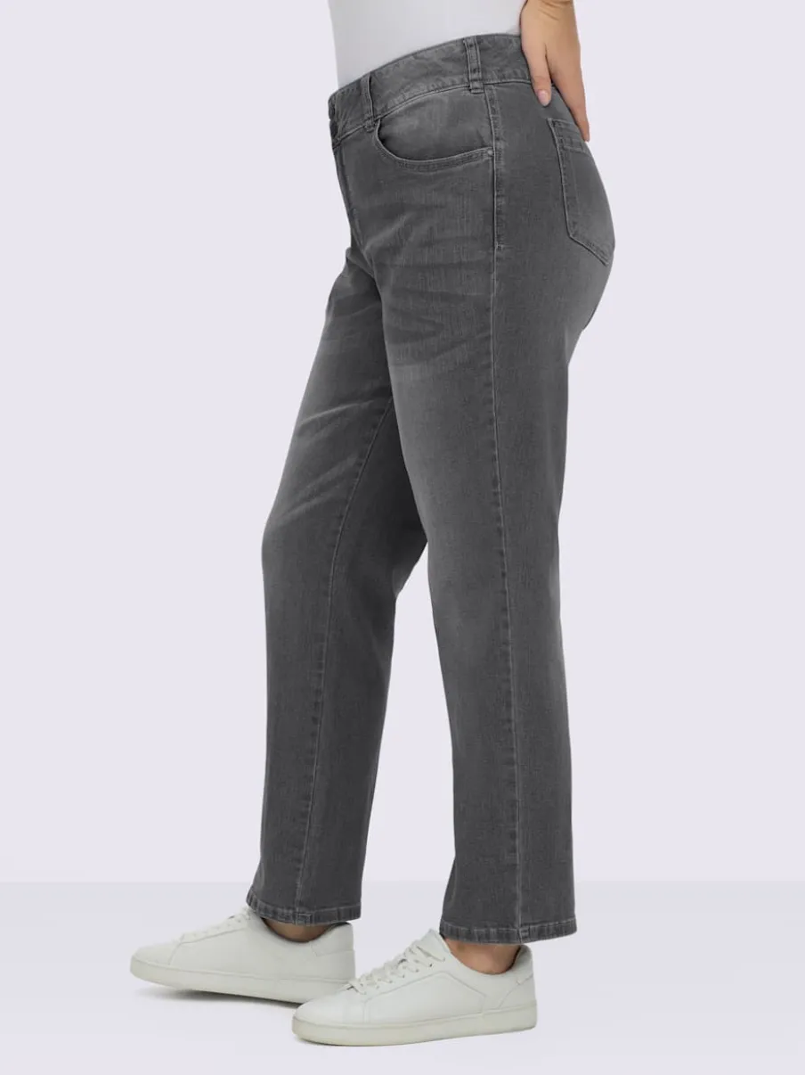 Jean denim classique coupe cinq poches avec rivets décoratifs