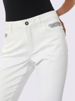 Jean droit en denim avec pierres brillantes fantaisie