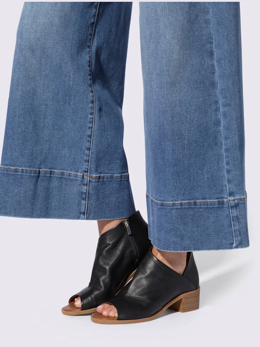 Jean à jambes larges avec style cinq poches en denim
