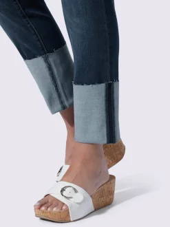 Jean 7/8 moderne avec 5 poches et détails fantaisie