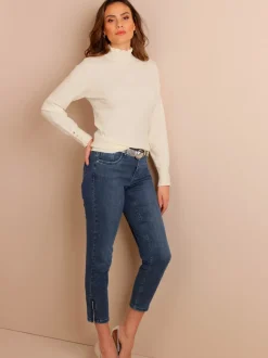 Jean 5 poches avec broderie et strass brillants