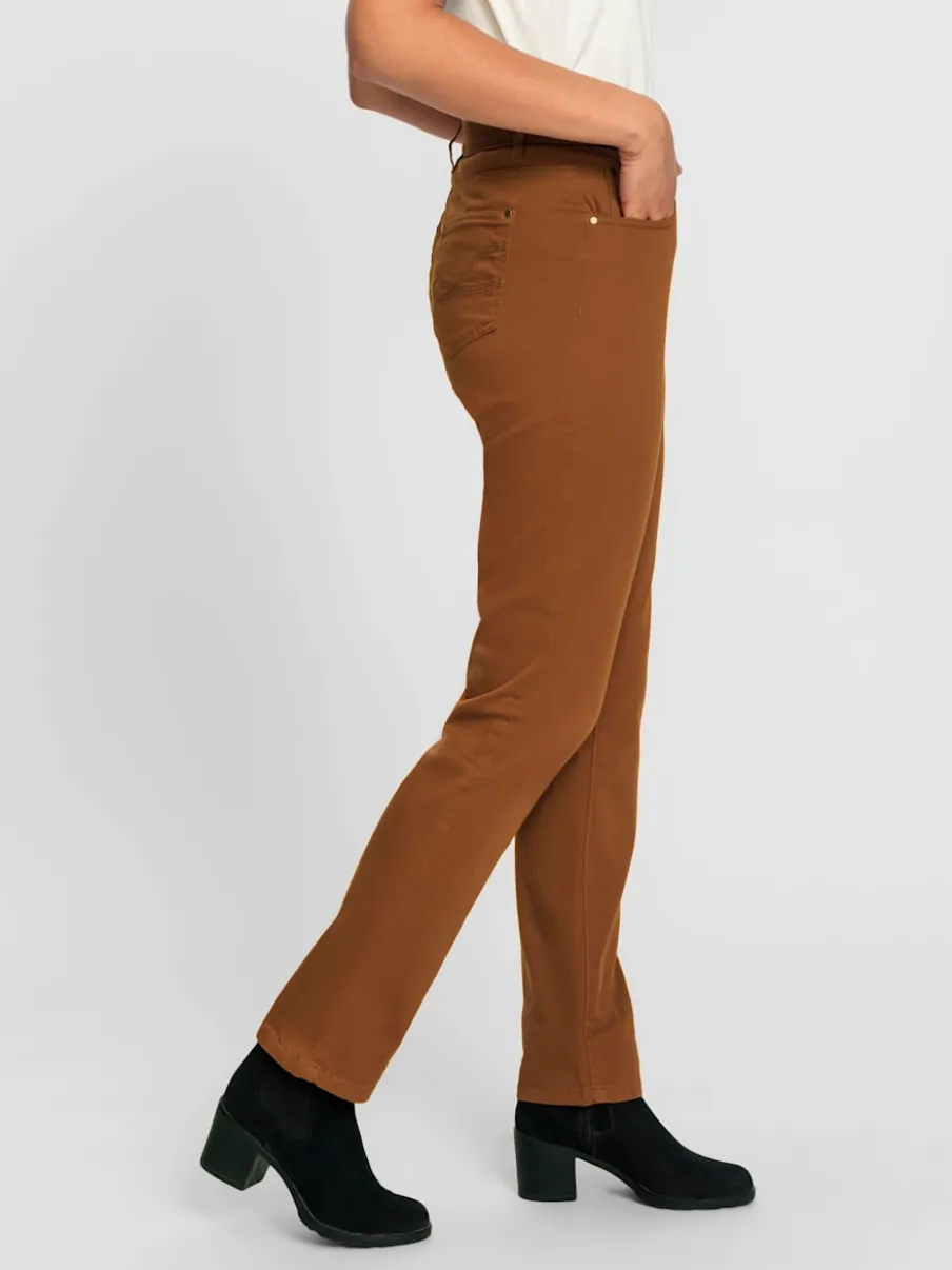 Jean 5 poches avec rivets et ceinture ajustable
