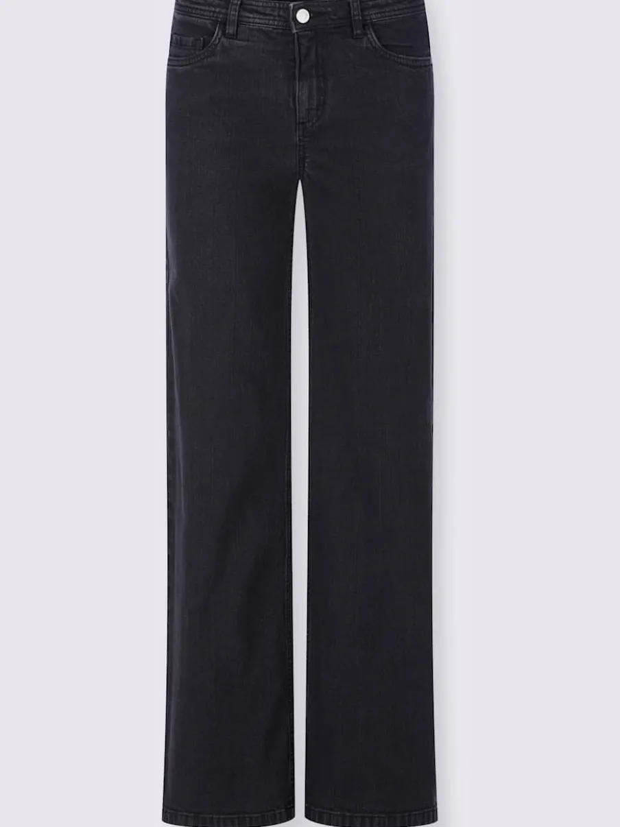 Jean 5 poches qualité coton extensible indéformable
