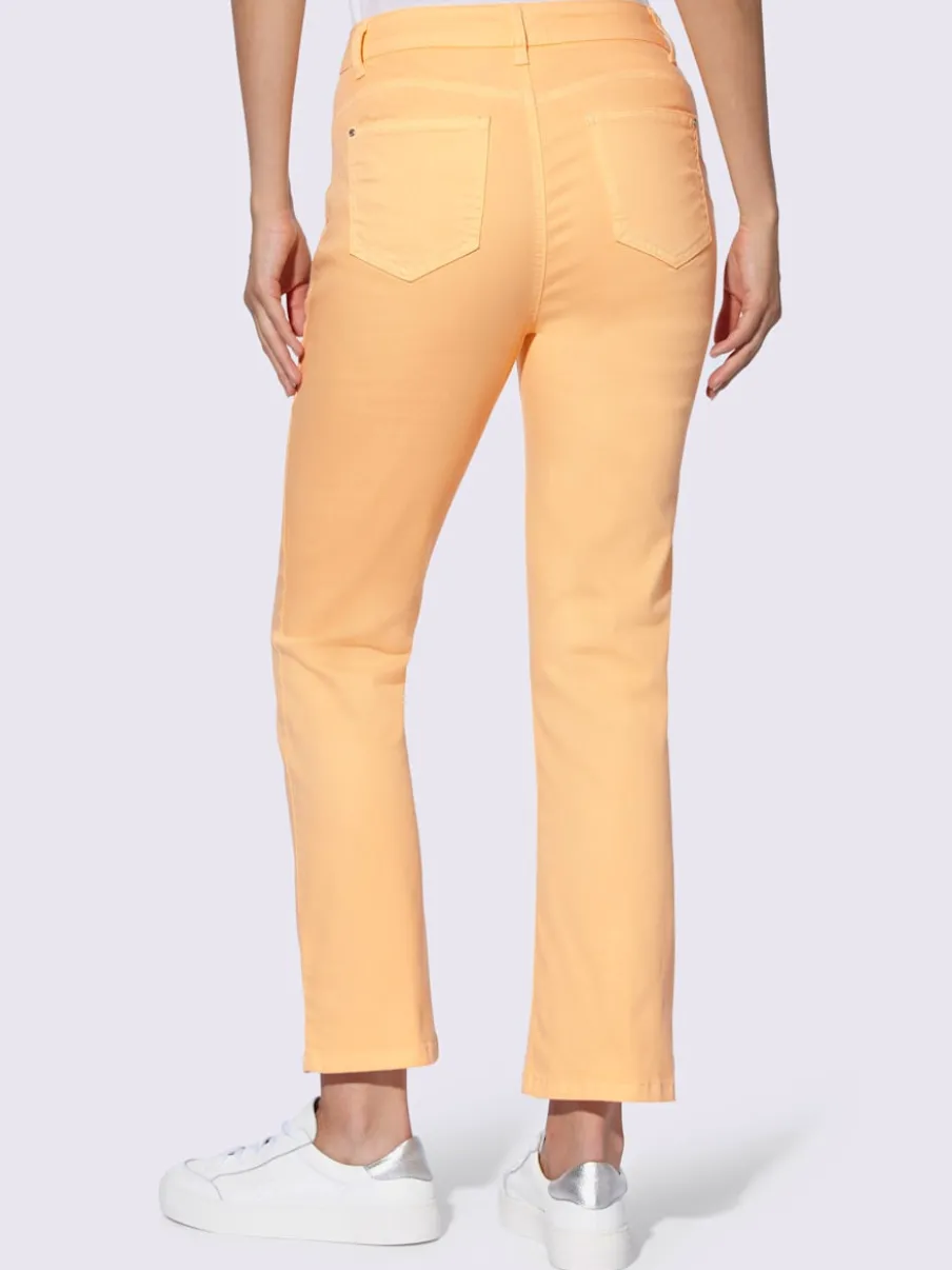 Jean push-up taille haute moderne avec effet extensible