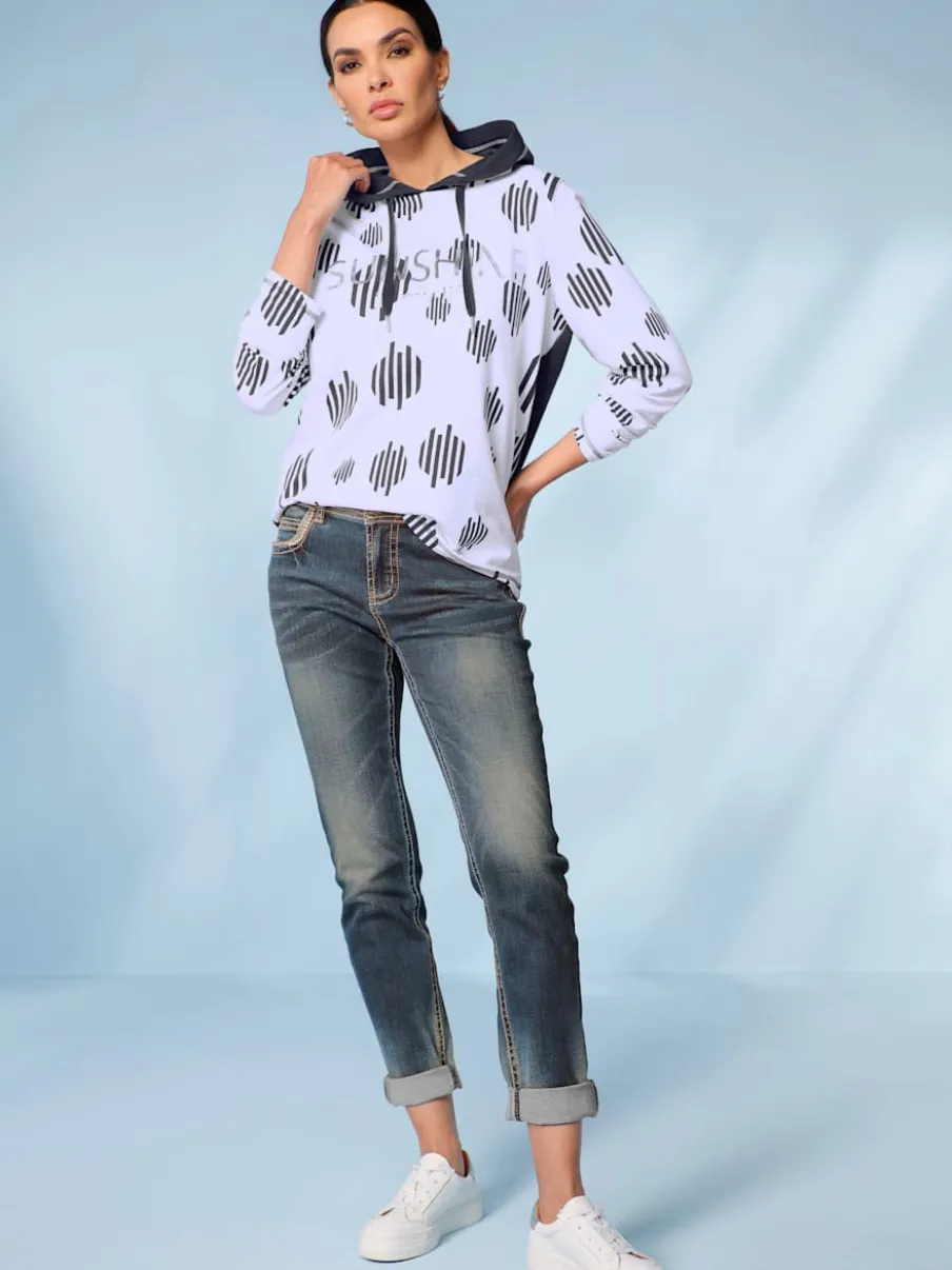 Jean skinny avec broderie et effet ventre plat