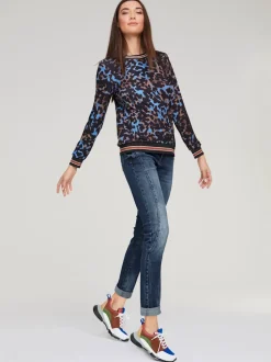 Jean skinny effet usé intégrant Power Mesh élasthanne.
