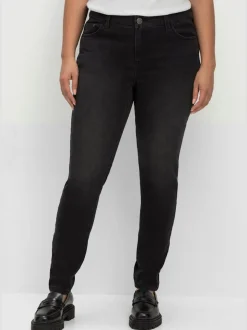 Jean skinny pour celles qui ont beaucoup de ventre et des cuisses fines