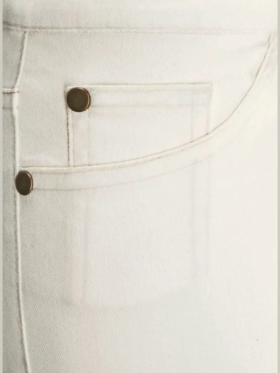 Jegging 7/8 coupe étroite avec poches décoratives et denim élastique
