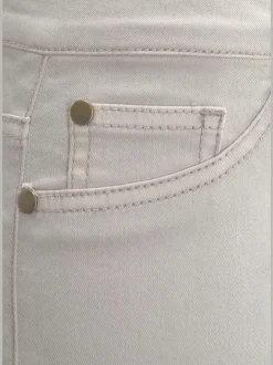 Jegging 7/8 coupe étroite avec poches décoratives et denim élastique