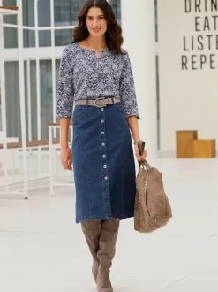 Jupe en jean avec poches et patte de boutonnage