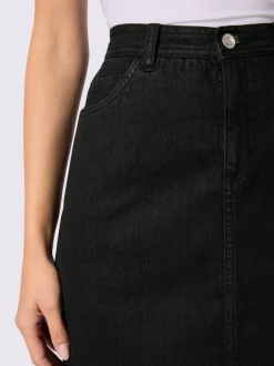 Jupe en jean à fente au dos et coupe cinq poches