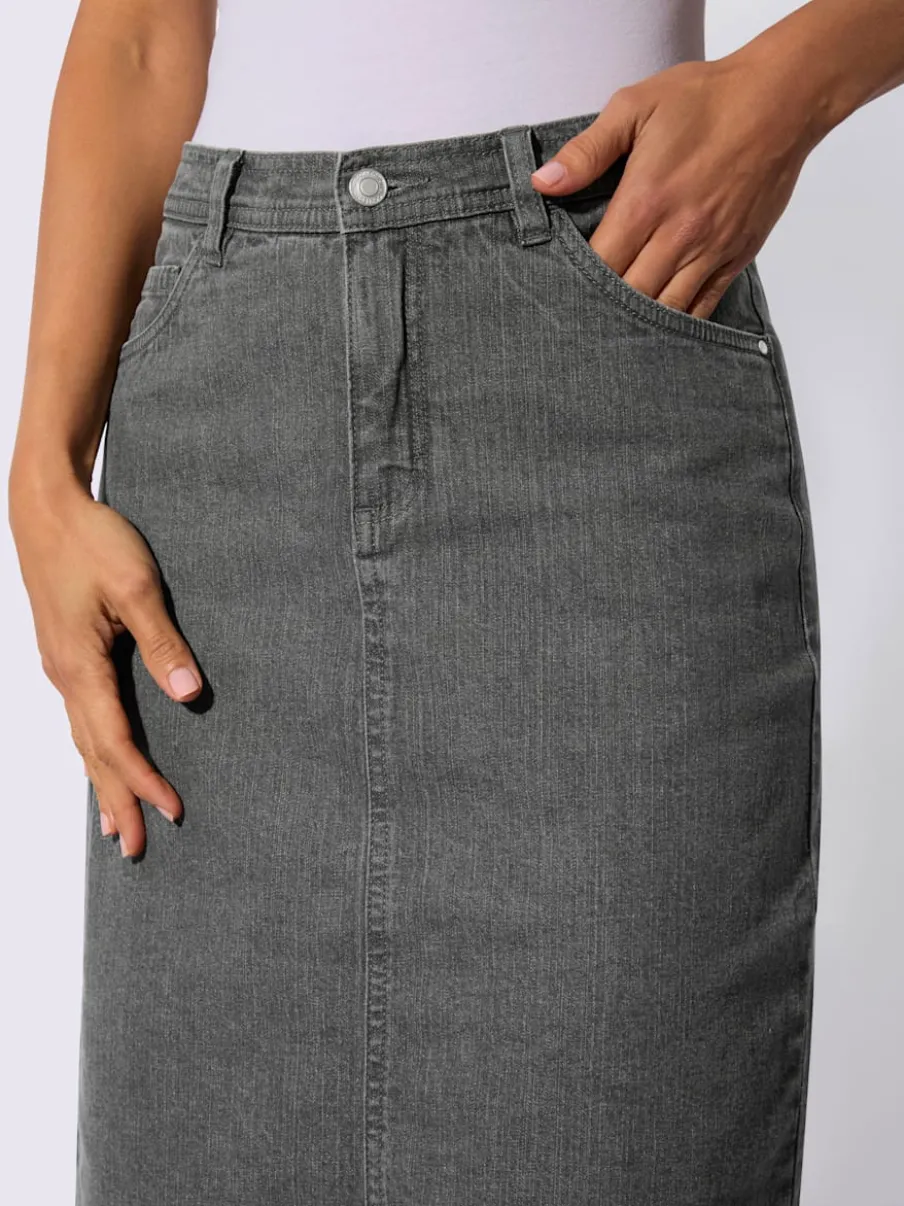 Jupe en jean à fente au dos et coupe cinq poches