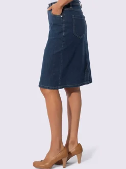 Jupe en jean à fente au dos et coupe cinq poches