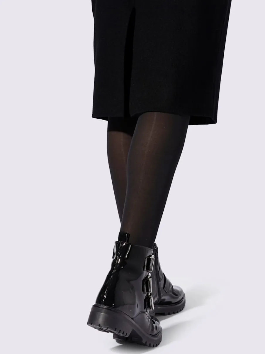 Jupe en tricot avec ceinture élastique et boutons décoratifs