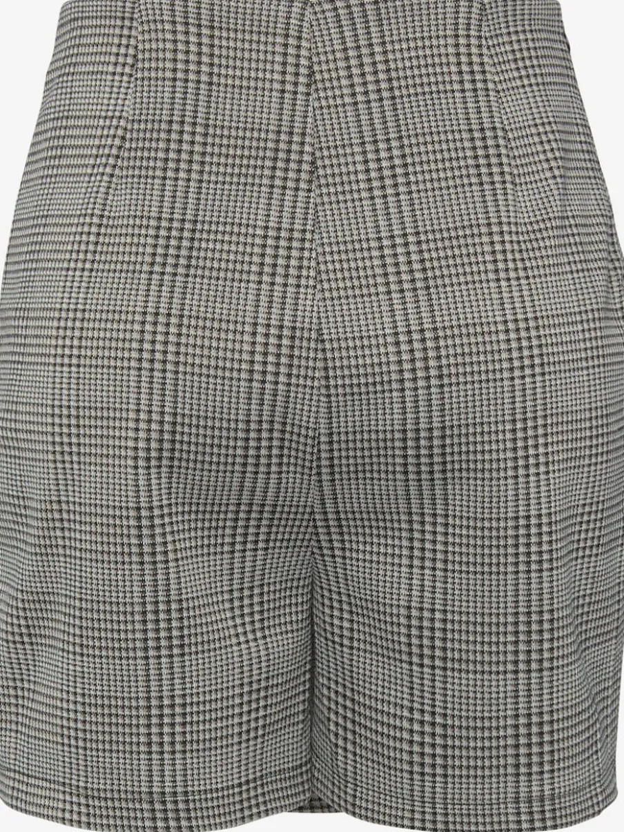 Jupe skort à carreaux avec boutons décoratifs sur le devant
