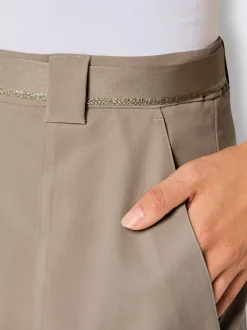 Jupe évasée à ceinture large avec poches plaquées