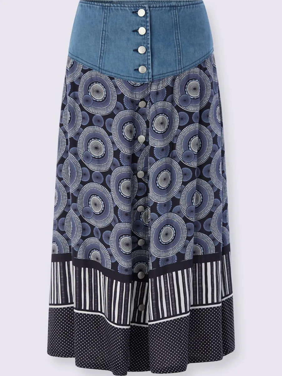 Jupe évasée en coton avec patte de boutonnage et poches
