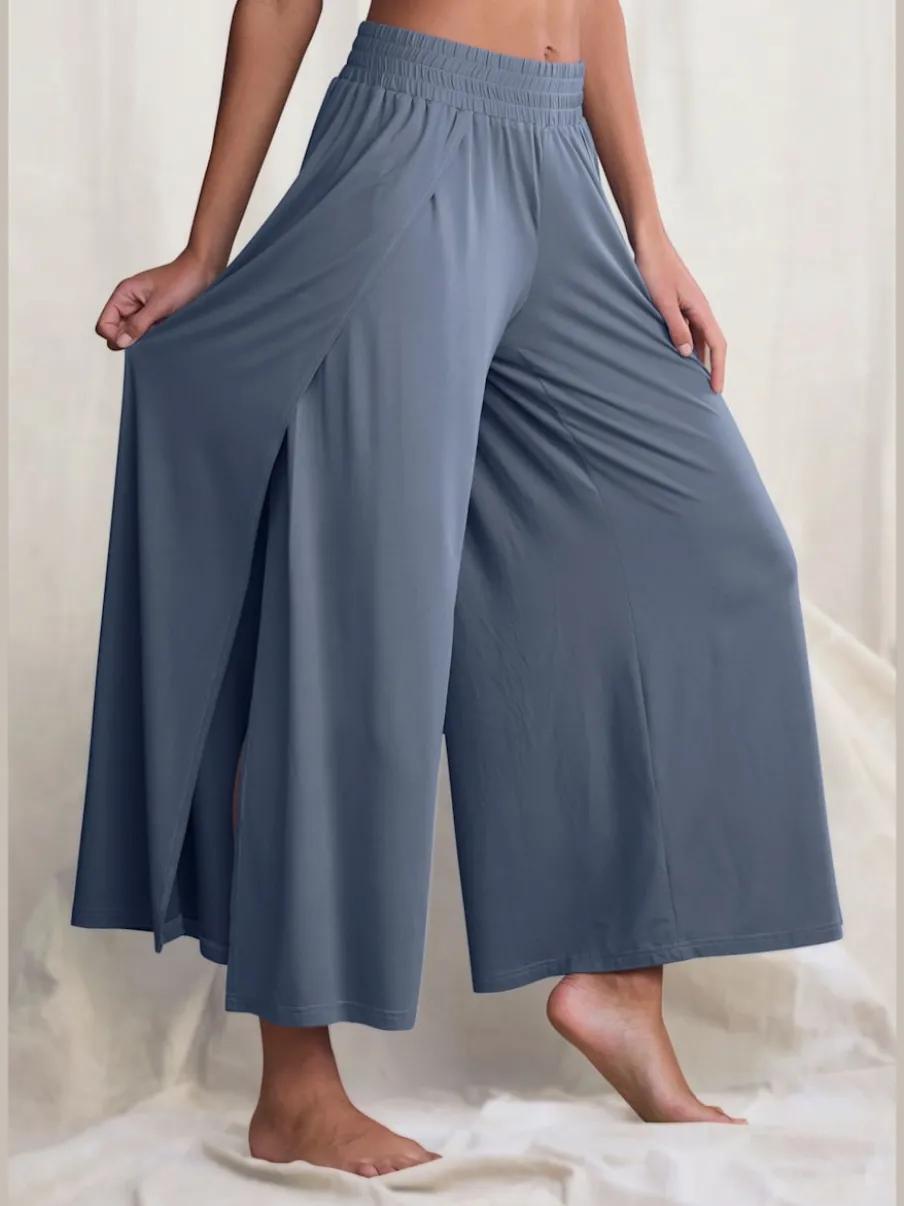 Large sarouel doux avec ceinture élastique fluide et chevauchants