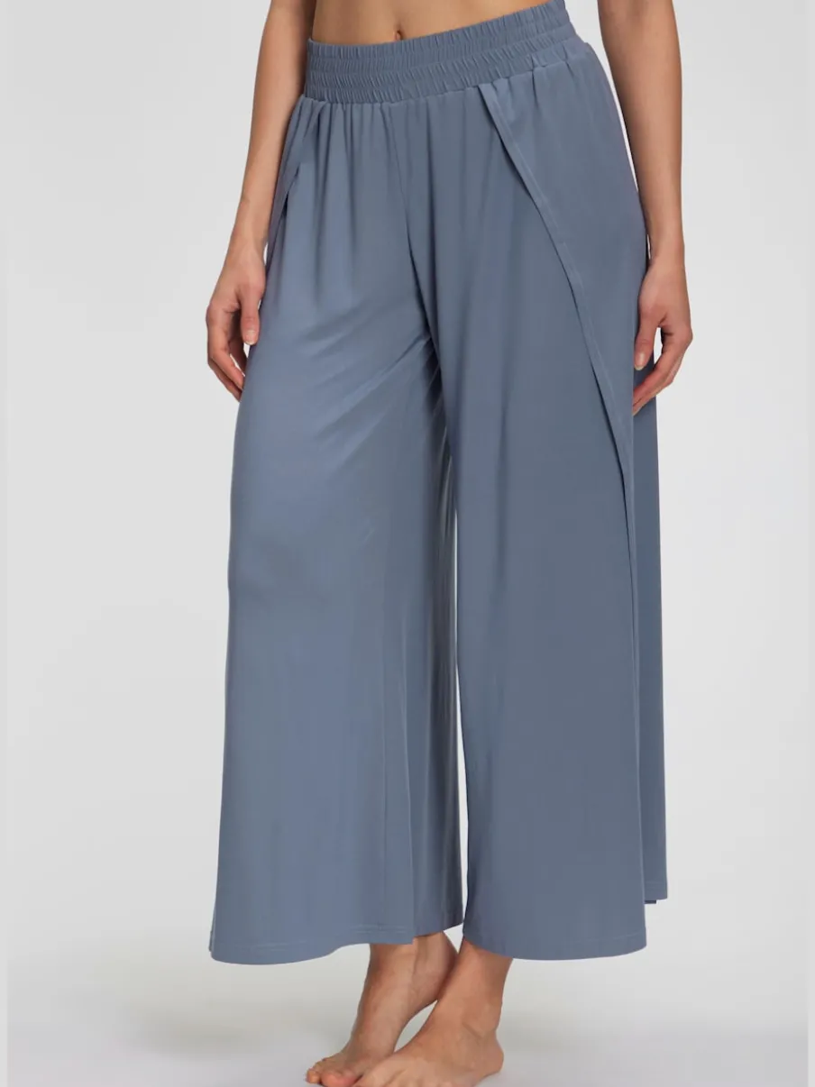 Large sarouel doux avec ceinture élastique fluide et chevauchants
