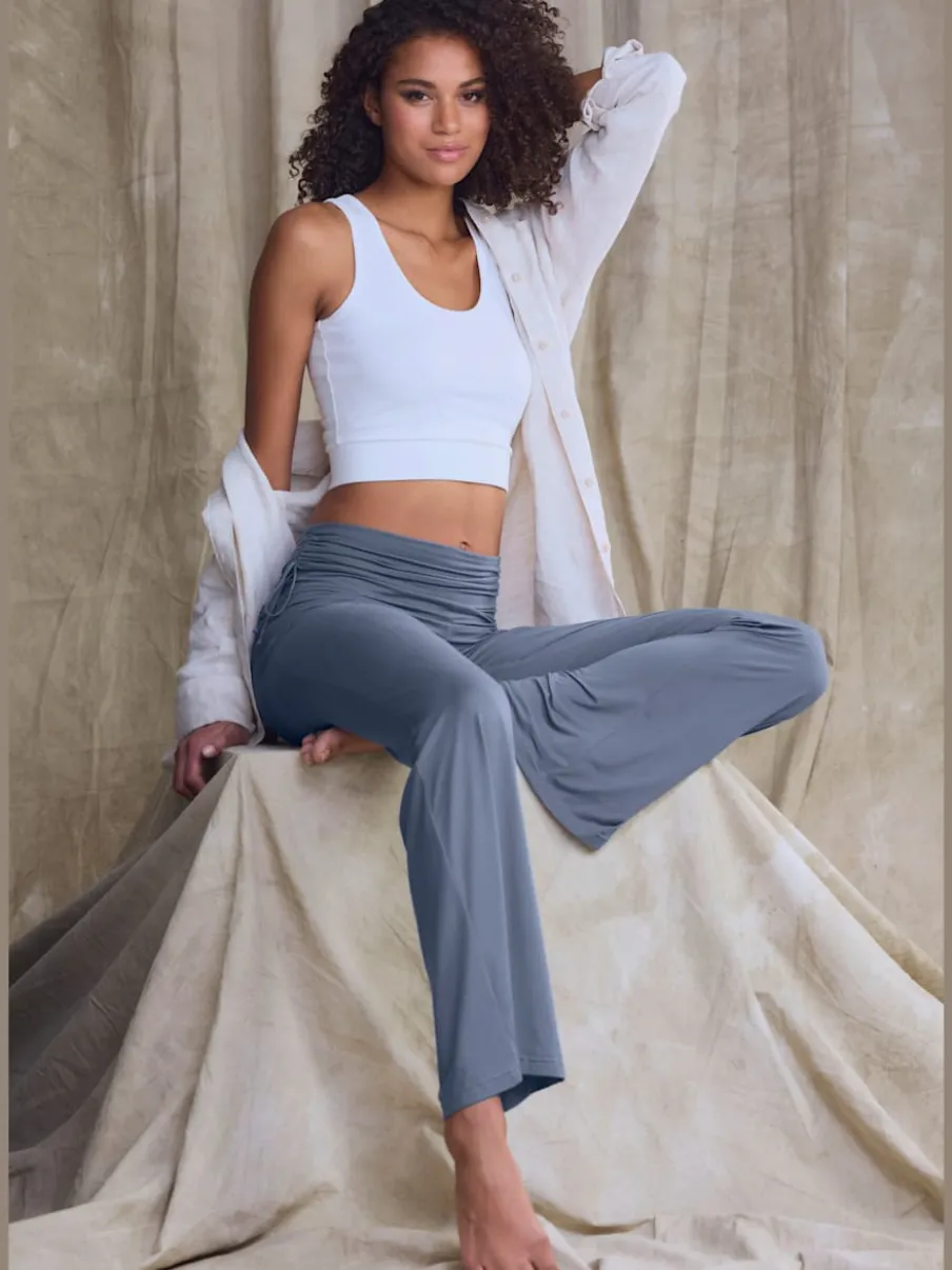 Legging avec jambes évasées doux et fluide à la taille