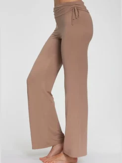 Legging avec jambes évasées doux et fluide à la taille