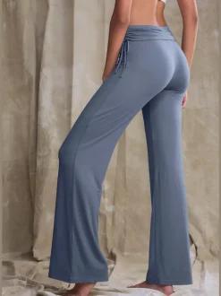 Legging avec jambes évasées et ceinture à revers