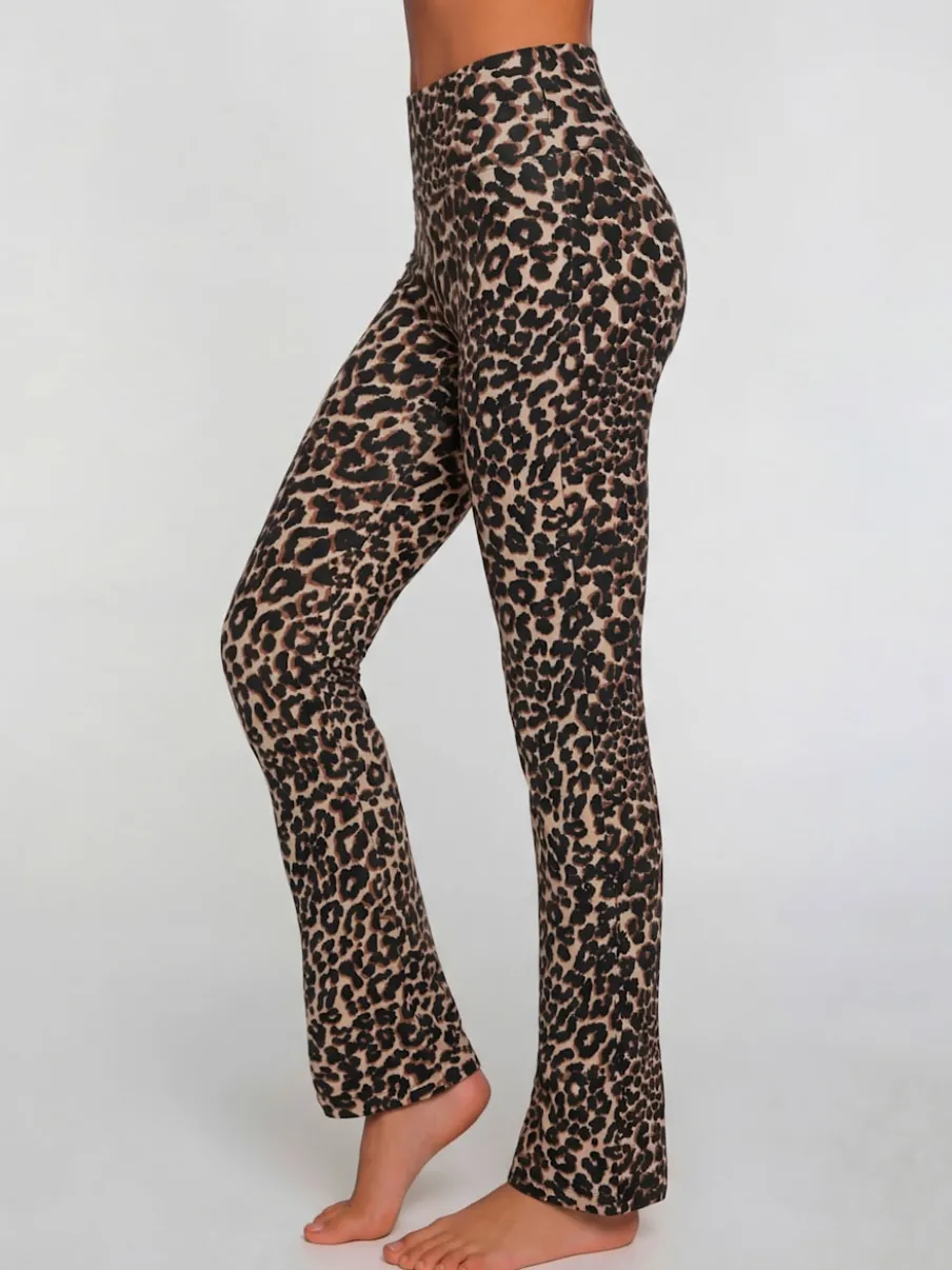 Legging de sport avec jambes évasées en qualité extensible confortable