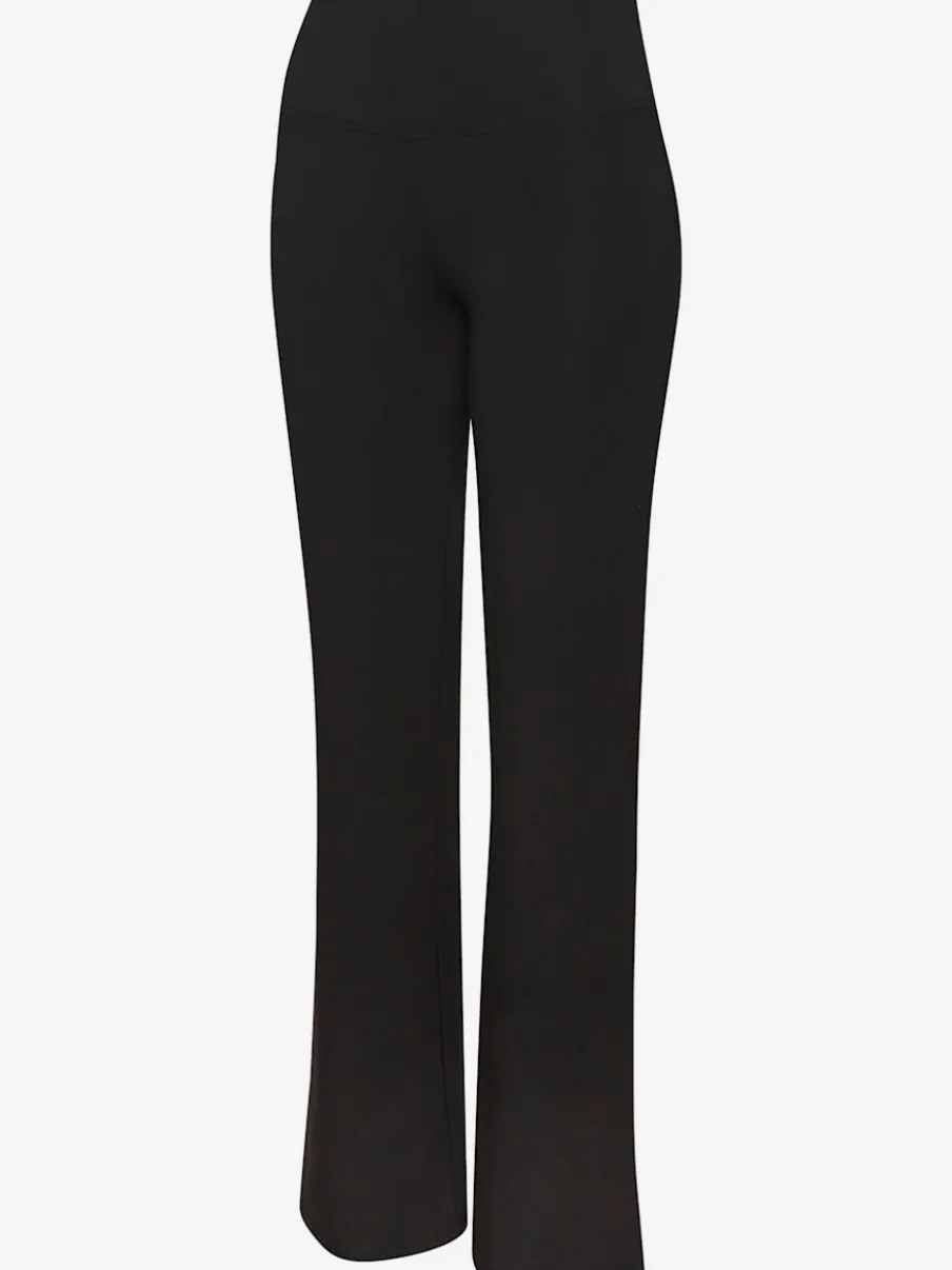 Legging de sport avec jambes évasées en qualité extensible confortable