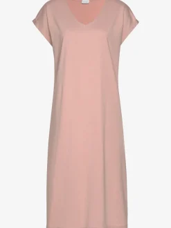 Élégante chemise de nuit longueur midi