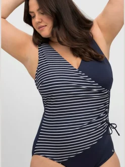 Maillot de bain bon. b, c, d, e, f