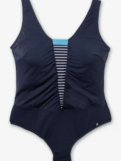 Maillot de bain bon. b, c, d, e, f