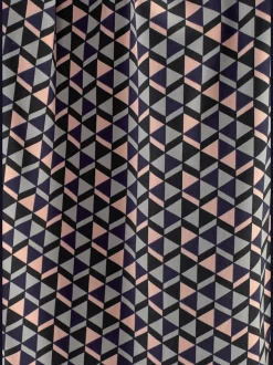 Maillot de bain deux pièces à motifs géométriques fluides