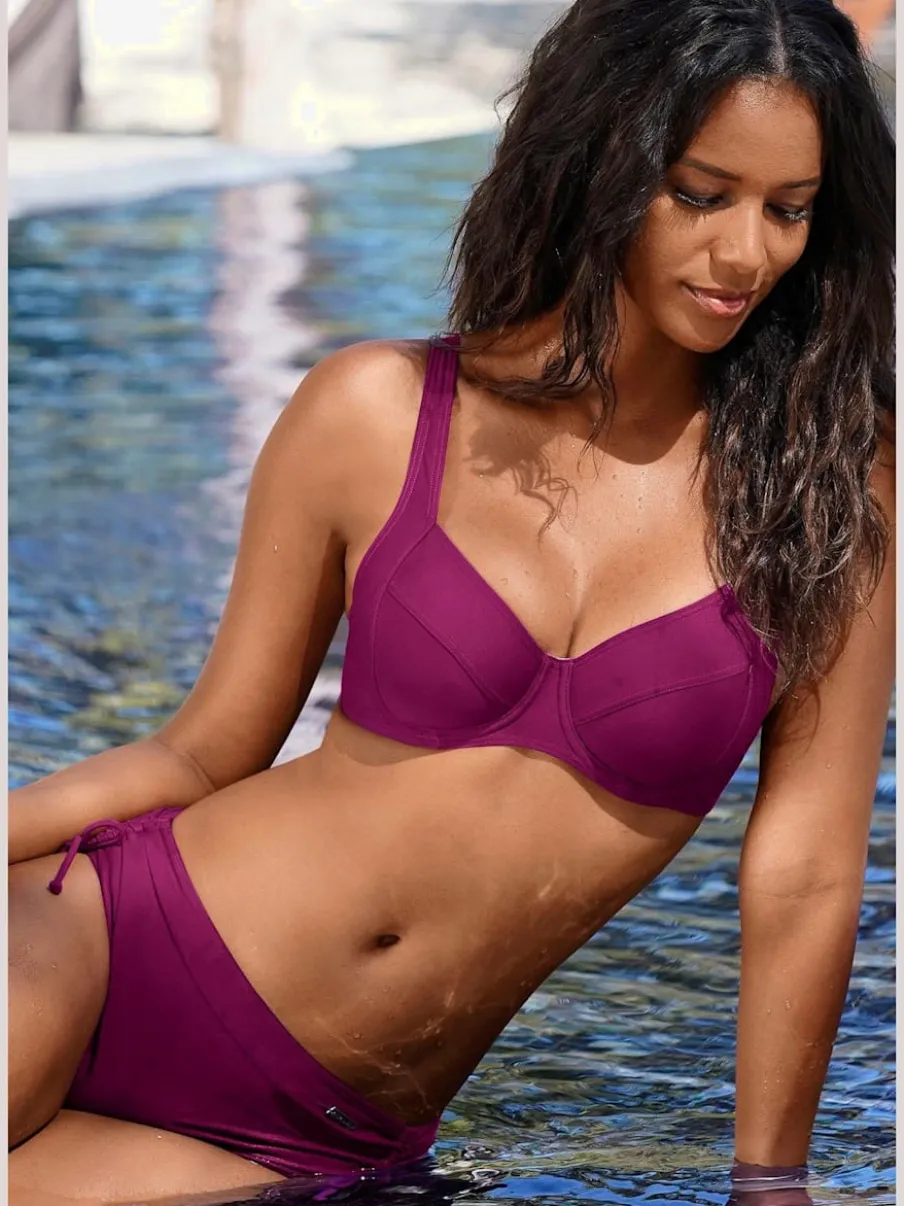 Maillots de bain à armatures avec bretelles réglables