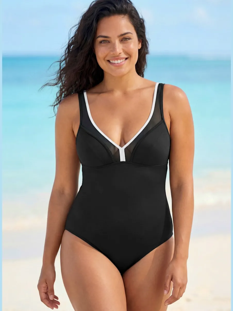 Maillots de bain avec empiècements et inserts modelants élégants