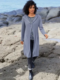 Manteau en tricot avec capuche et manches longues côtelées