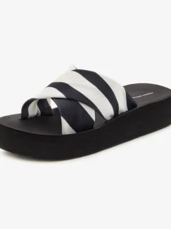 Mules chaussures de bain estivales au look animal tendance avec semelle imperméable et talon légèrement compensé