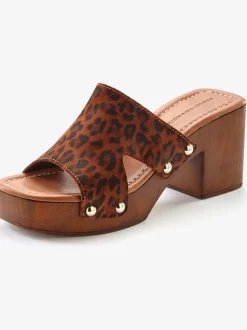Mules élégantes en cuir de qualité et imitation bois tendance