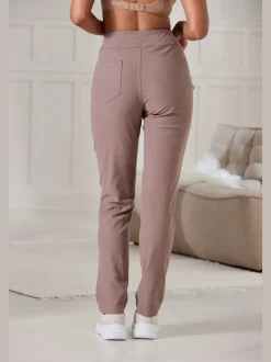 Pantalon ajusté avec 5 poches et matière extensible