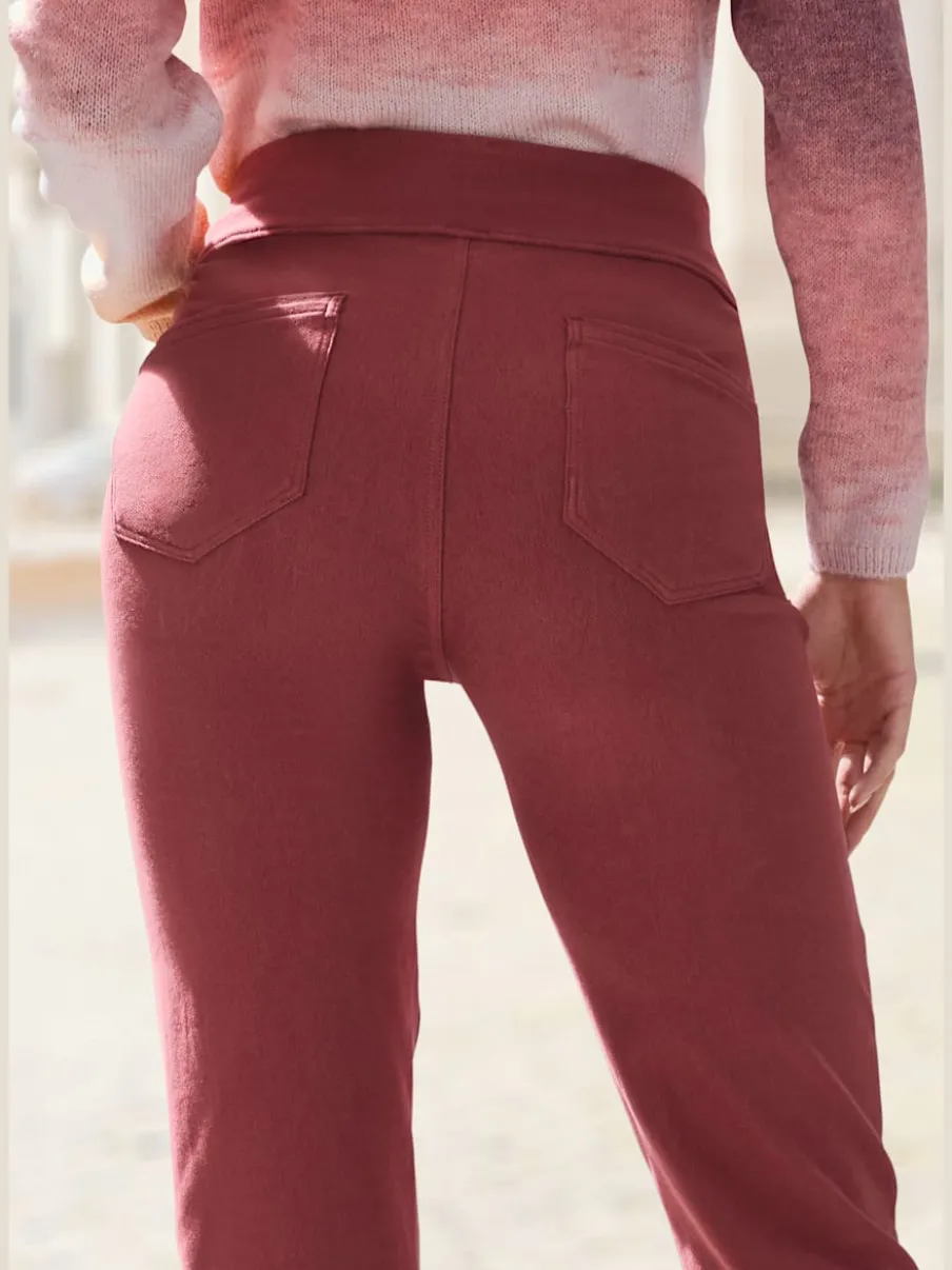 Pantalon ajusté avec 5 poches et matière extensible