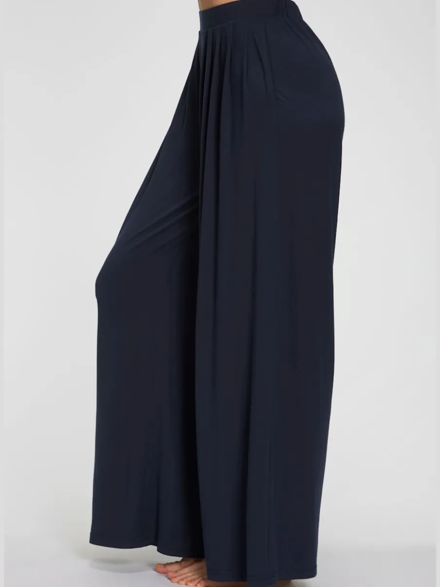 Pantalon ample doux avec pinces et poches latérales