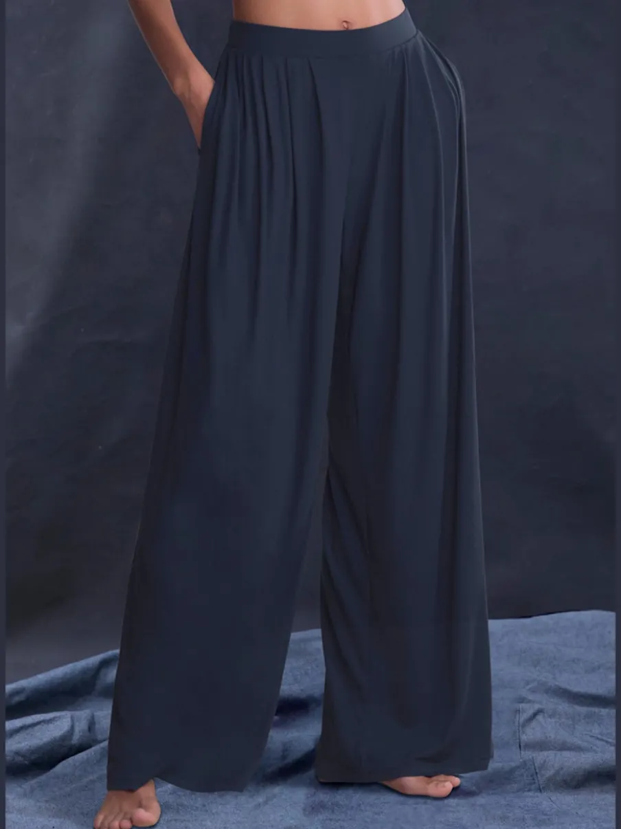 Pantalon ample doux avec pinces et poches latérales