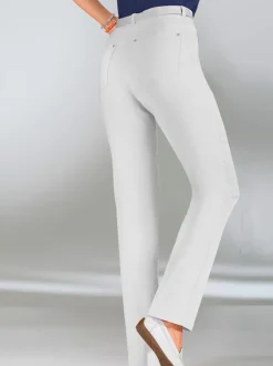Pantalon classique cinq poches confortable pour un usage quotidien