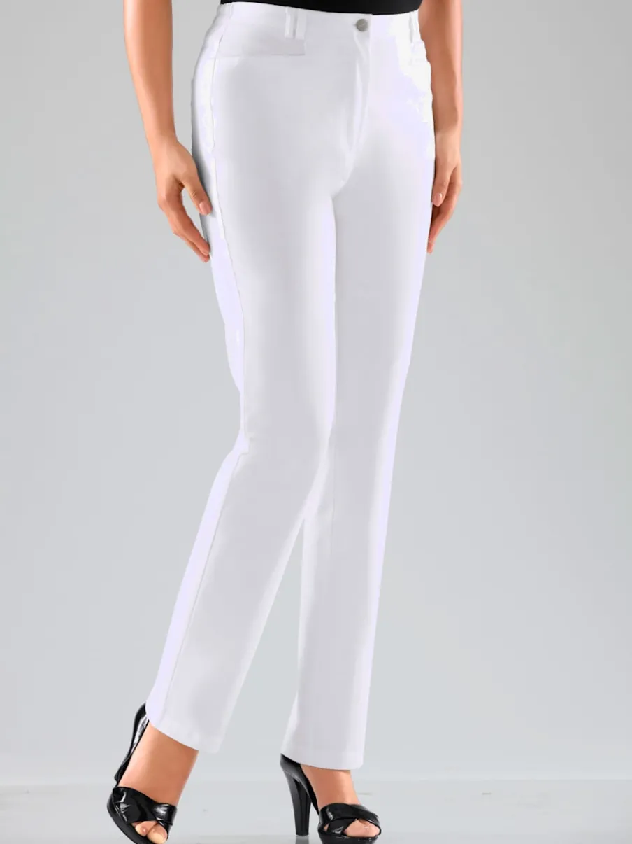 Pantalon coupe droite à traitement nano avec poches et passants
